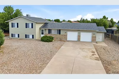 84 W Bonanza Dr, Pueblo West, CO 81007 - Photo 36