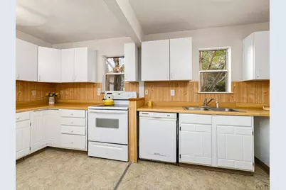 1423 E River St, Pueblo, CO 81001 - Photo 8