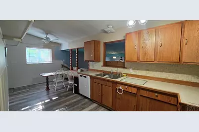 701 E Oak St, Lamar, CO 81052 - Photo 8