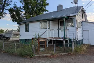 346 E 7th St, Walsenburg, CO 81089 - Photo 4