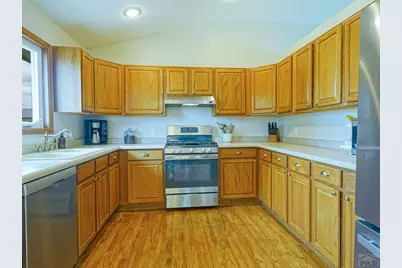 745 W Calle Allegre Dr, Pueblo West, CO 81007 - Photo 10