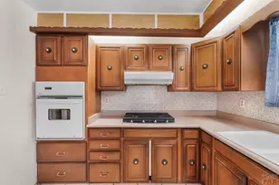 1835 E 2nd St, Pueblo, CO 81001 - Photo 6