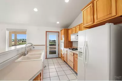 574 S Chimazo Dr, Pueblo West, CO 81007 - Photo 10