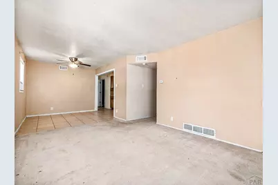 2610 Azalea St, Pueblo, CO 81005 - Photo 4