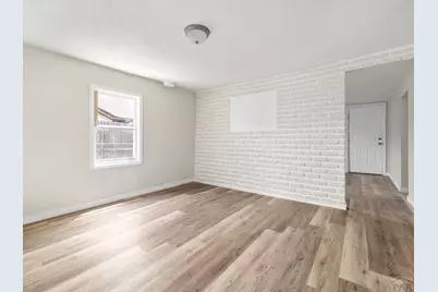 2114 E 12th St, Pueblo, CO 81001 - Photo 4