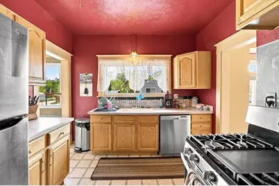 2714 High St, Pueblo, CO 81003 - Photo 10