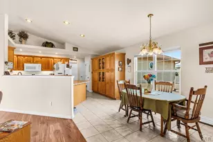 1165 S Oak Leaf Dr, Pueblo West, CO 81007 - Photo 10