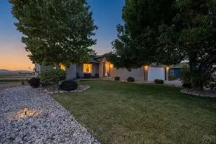 565 S Hook Dr, Pueblo West, CO 81007 - Photo 52