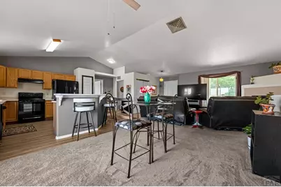 565 S Hook Dr, Pueblo West, CO 81007 - Photo 20