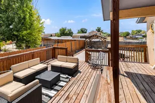 411 S Oak Creek Dr, Pueblo West, CO 81007 - Photo 20
