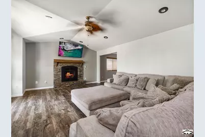 411 S Oak Creek Dr, Pueblo West, CO 81007 - Photo 4