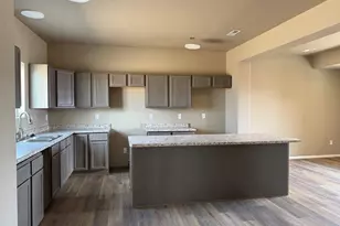 2410 Yankee Ct, Pueblo, CO 81008 - Photo 4