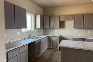 2410 Yankee Ct, Pueblo, CO 81008 - Photo 6