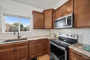 1003 Olivecrest Dr, Pueblo, CO 81005 - Photo 10