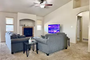 4413 Holland, Pueblo, CO 81008 - Photo 14