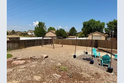 4413 Holland, Pueblo, CO 81008 - Photo 34