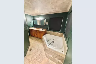 4413 Holland, Pueblo, CO 81008 - Photo 18