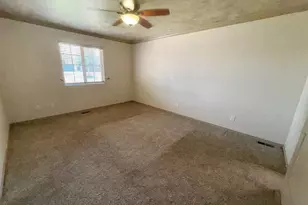 4413 Holland, Pueblo, CO 81008 - Photo 16