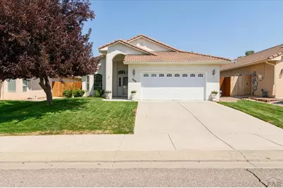 1040 Willowcrest Dr, Pueblo, CO 81005 - Photo 1