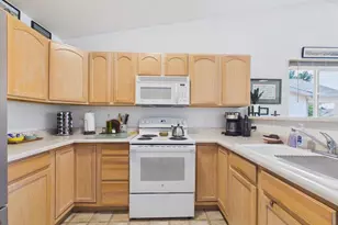 1225 Silver Hawk Ct, Pueblo, CO 81008 - Photo 18