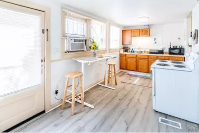 1232 Elm St, Pueblo, CO 81004 - Photo 14