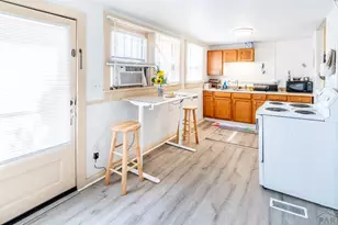1232 Elm St, Pueblo, CO 81004 - Photo 14