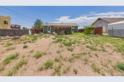 2121 W 11th St, Pueblo, CO 81003 - Photo 16