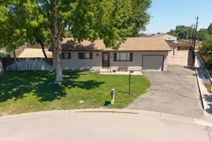 2021 Zinno Blvd, Pueblo, CO 81006 - Photo 2