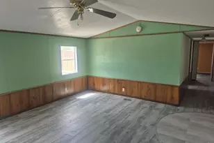 1123 St Vrain Ave, Las Animas, CO 81054 - Photo 12