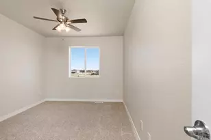 736 E Campbell Dr, Pueblo West, CO 81007 - Photo 18