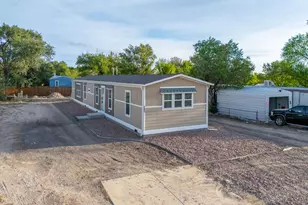 181 E Kipling Dr, Pueblo West, CO 81007 - Photo 2