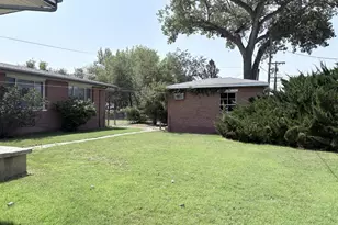 102 W 14th St, La Junta, CO 81050 - Photo 4