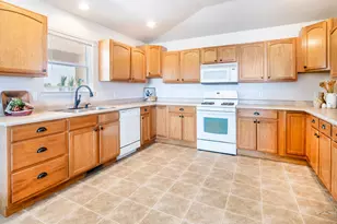 60 S Pendleton Dr, Pueblo West, CO 81007 - Photo 18