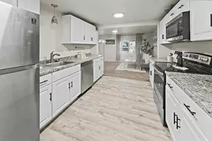 2804 E 14th St, Pueblo, CO 81001 - Photo 12