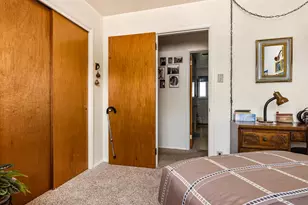 32 Loyola Ln, Pueblo, CO 81005 - Photo 18