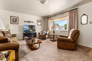 32 Loyola Ln, Pueblo, CO 81005 - Photo 4