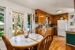 32 Loyola Ln, Pueblo, CO 81005 - Photo 8