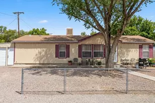 601 North Ln, Avondale, CO 81022 - Photo 2