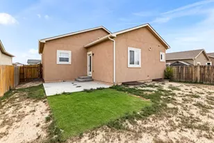 2413 Cruz Ct, Pueblo, CO 81003 - Photo 24