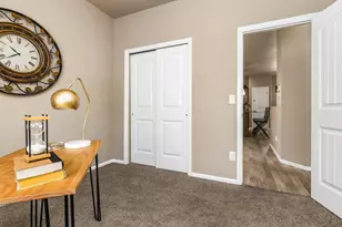 2413 Cruz Ct, Pueblo, CO 81003 - Photo 16