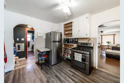 2035 Pine St, Pueblo, CO 81004 - Photo 12