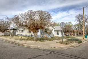 2035 Pine St, Pueblo, CO 81004 - Photo 40