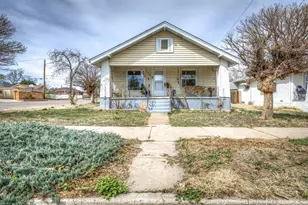 2035 Pine St, Pueblo, CO 81004 - Photo 42