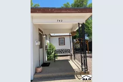 742 Belmont Ave, Pueblo, CO 81004 - Photo 2
