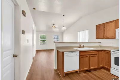 1326 Silver Hawk Court, Pueblo, CO 81008 - Photo 16