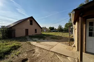 737 Ash Ave, Las Animas, CO 81054 - Photo 38