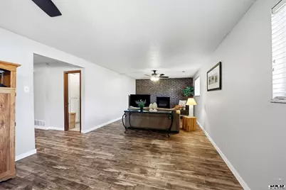110 Encino Dr, Pueblo, CO 81005 - Photo 4