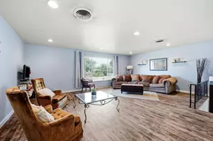 110 Encino Dr, Pueblo, CO 81005 - Photo 2