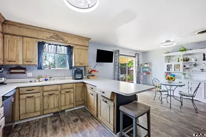 110 Encino Dr, Pueblo, CO 81005 - Photo 18