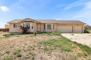 807 S Aguilar Ln, Pueblo West, CO 81007 - Photo 1